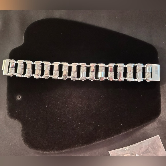 NWT Legacy for Men by Simone I. Smith Barrel Link Bracelet in Stainless Steel - Picture 6 of 6